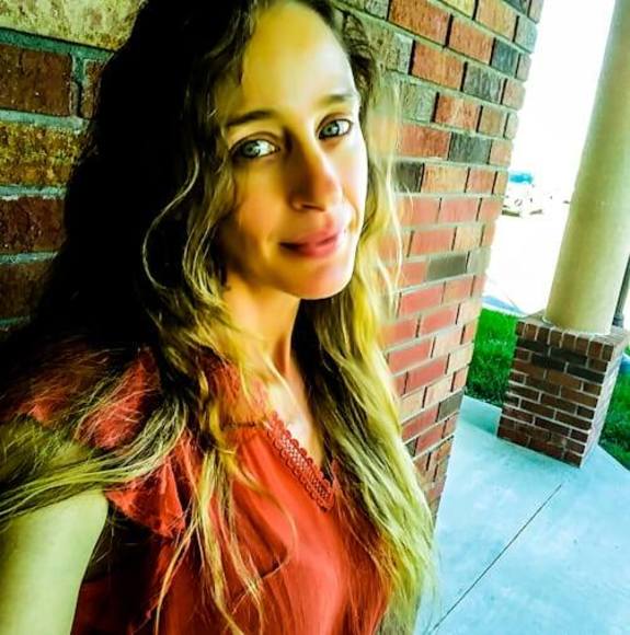 Meet your Posher, Amber - Picture 1 of 1